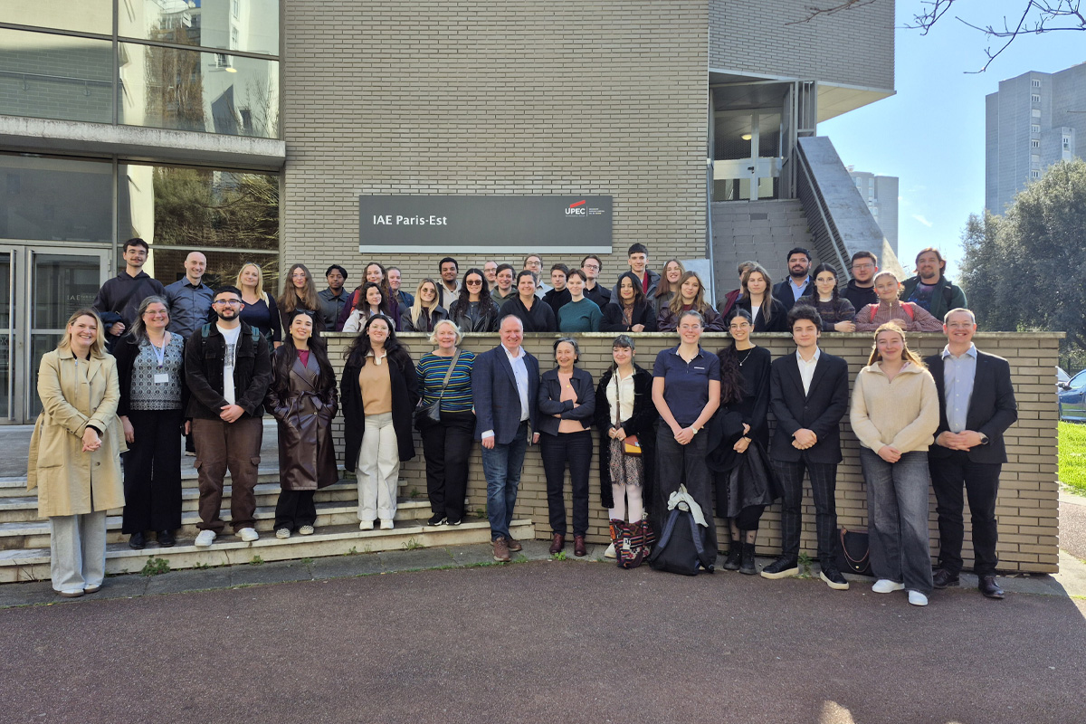 Jeux de rôle et management : un programme intensif innovant à l’IAE Paris-Est